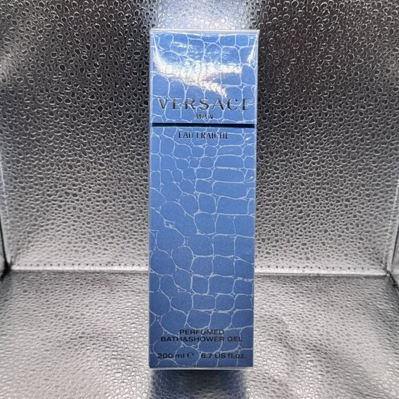 Versace Man Bath & Shower Gel Eau Fraiche, 6.7 fl oz 200 ml Perfumed - Picture 2 of 16